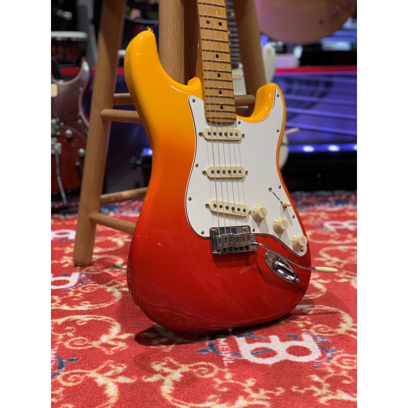 Guitare Electrique Occasion FENDER Player Plus Stratocaster Tequila Sunrise - Macca Music