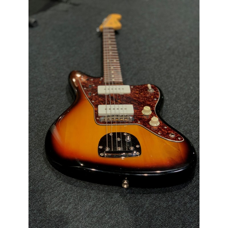 Guitare Electrique Occasion SQUIER Vintage Modified Jazzmaster 3ts - Macca Music Guitare Electrique Occasion SQUIER Vintage Modified Jazzmaster 3ts - Macca Music
