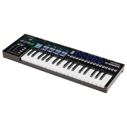 ARTURIA KEYSTEPPRO CHROMA - MACCA MUSIC
