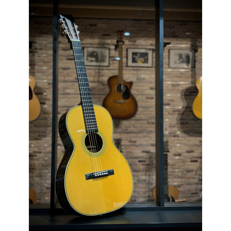 Guitare Acoustique MARTIN 0012-28VS - Macca Music